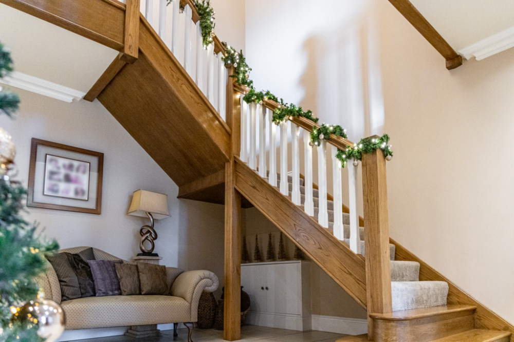 Superb Luxury Executive 5 Bedroomed House For Sale in Desirable